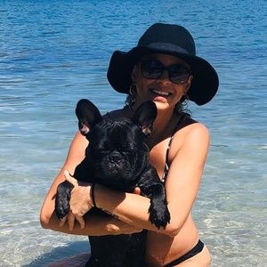 Meet your Posher, Angie